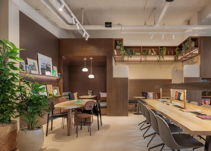 Pods By The Usual * Rotterdam