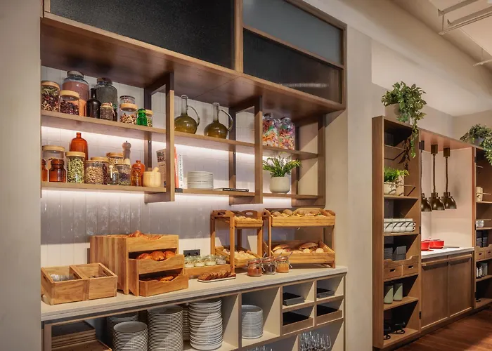 Pods By The Usual Hostel