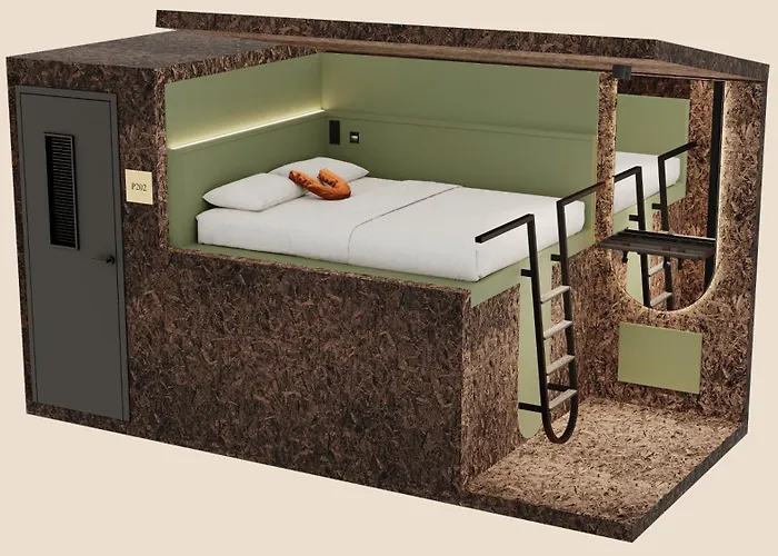 Hostel Pods By The Usual