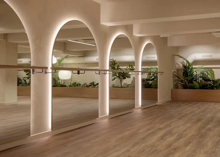 Pods By The Usual Hostel