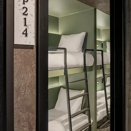 Hostal Pods By The Usual Róterdam