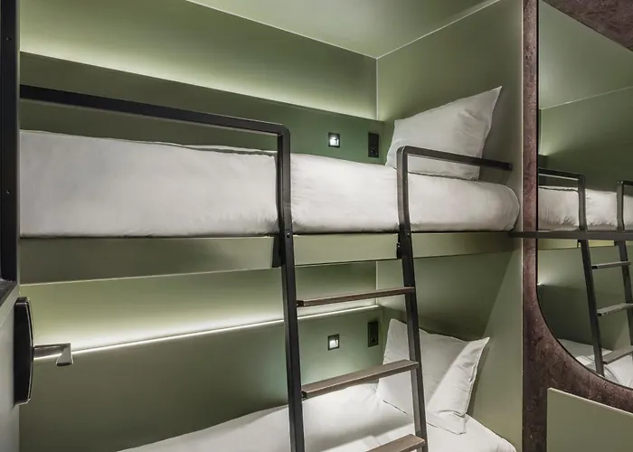 Pods By The Usual * רוטרדם