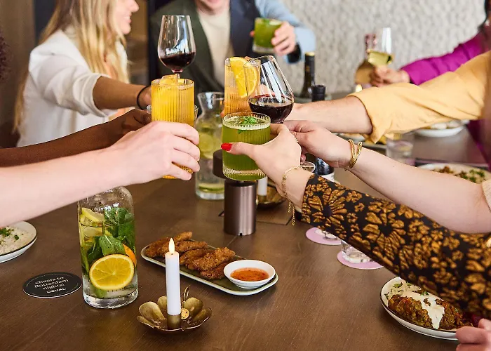 Хостел Pods By The Usual Роттердам